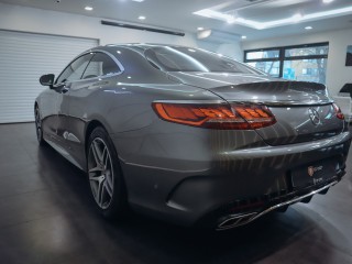 Mercedes-Benz S 560 4MATIC AMG