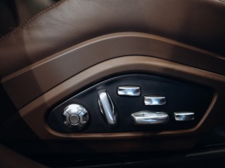 Porsche Panamera GTS Sport Turismo 338 kW