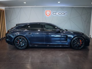 Porsche Panamera GTS Sport Turismo 338 kW