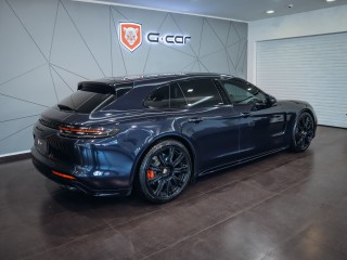 Porsche Panamera GTS Sport Turismo 338 kW