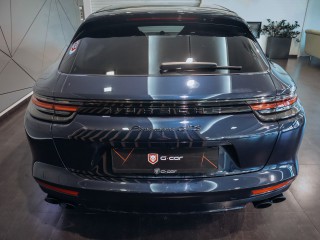 Porsche Panamera GTS Sport Turismo 338 kW