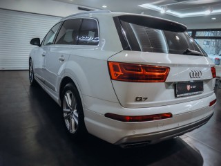 Audi Q7 3.0TDI, Quattro S-line 200kw