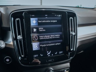 Volvo XC40 T3 FWD Momentum AT