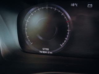 Volvo XC40 T3 FWD Momentum AT