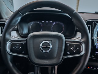 Volvo XC40 T3 FWD Momentum AT