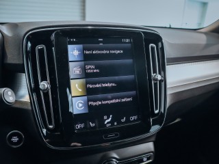 Volvo XC40 T3 FWD Momentum AT