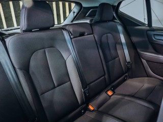 Volvo XC40 T3 FWD Momentum AT