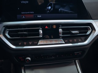 BMW 3M340d xDrive AT Touring