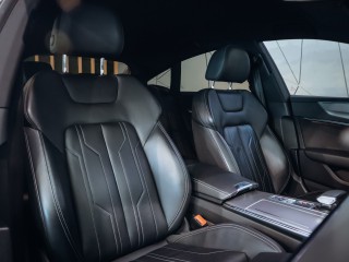 Audi A7 50TDI Quattro S-line *MATRIX*