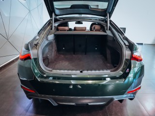 BMW i4 eDrive40 M-paket