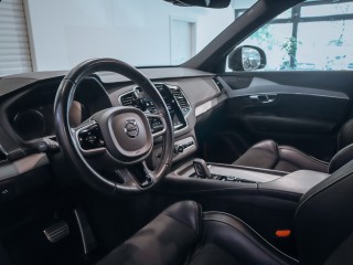 Volvo XC90 B5 AWD R-DESIGN 7míst