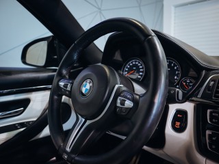 BMW M4 Coupé, Head-Up, Harman Kardon