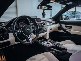 BMW M4 Coupé, Head-Up, Harman Kardon