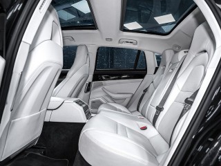 Porsche Panamera 4S E-Hybrid ST Chrono