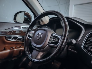 Volvo XC90 D5 AWD 173kW Inscription 7míst