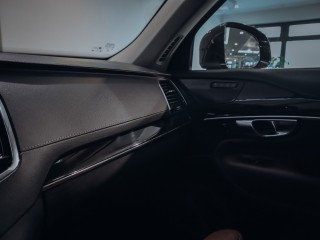 Volvo XC90 D5 AWD 173kW Inscription 7míst