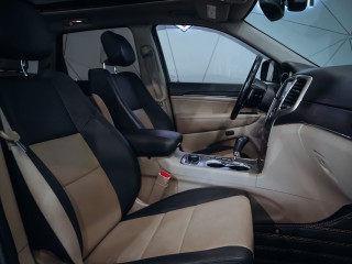 Jeep Grand Cherokee 5.7 V8 HEMI