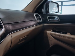 Jeep Grand Cherokee 5.7 V8 HEMI