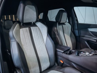 Peugeot 3008 GT PACK HYBRID4 300 e-EAT8