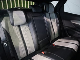 Peugeot 3008 GT PACK HYBRID4 300 e-EAT8