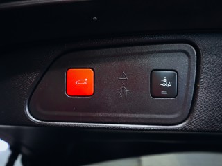 Peugeot 3008 GT PACK HYBRID4 300 e-EAT8