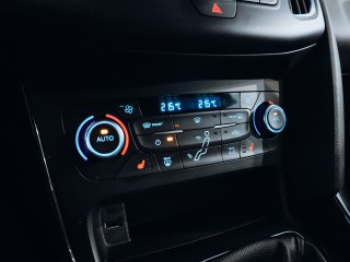 Ford Focus 1.5 ST Titanium