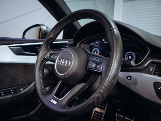 Audi A5 45TFSI Quattro S-LINE