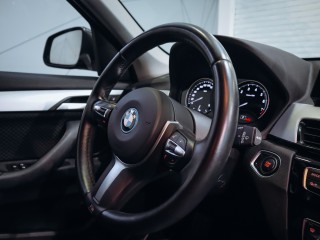 BMW X1 xDrive25e LED Navi