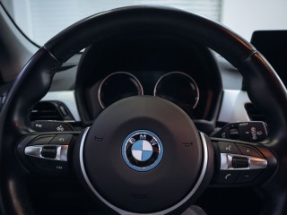 BMW X1 xDrive25e LED Navi