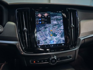 Volvo V90 B4 R-Design AWD