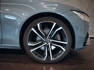 Volvo V90 B4 R-Design AWD