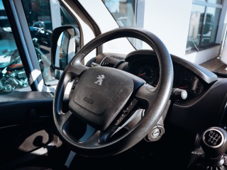 Peugeot Boxer 2.2 BlueHDI 140 3300 L2H2