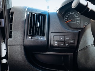 Peugeot Boxer 2.2 BlueHDI 140 3300 L2H2