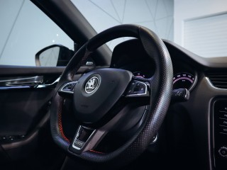 Škoda Octavia 2.0 TSI 180kW RS