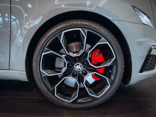 Škoda Octavia 2.0 TSI 180kW RS
