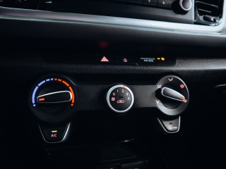 Kia Rio 1,2 MPI Comfort 61 kW