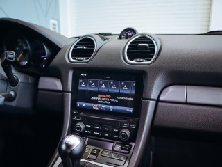 Porsche Cayman GT4 309 kW