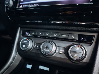 Škoda Superb Combi Sportline TDI 140kW