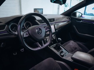 Škoda Superb Combi Sportline TDI 140kW