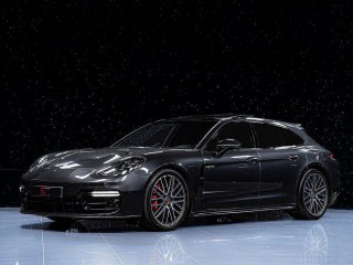 Porsche Panamera 4S E-Hybrid ST Chrono