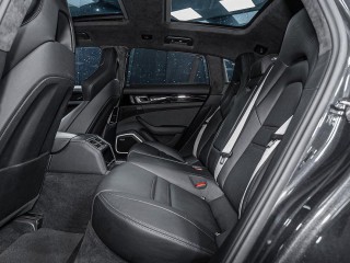 Porsche Panamera 4S E-Hybrid ST Chrono