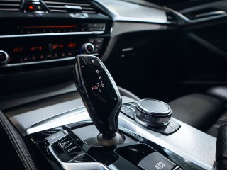 BMW 530d xDrive M-paket 195 kW