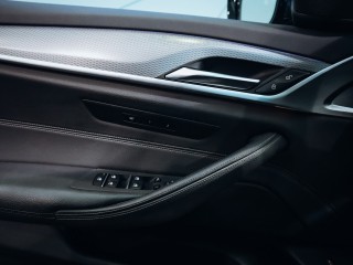 BMW 530d xDrive M-paket 195 kW