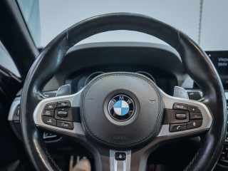 BMW 530d xDrive M-paket 195 kW