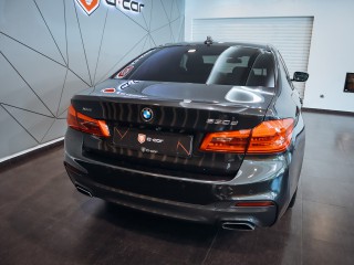 BMW 530d xDrive M-paket 195 kW