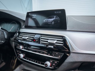 BMW 530d xDrive M-paket 195 kW