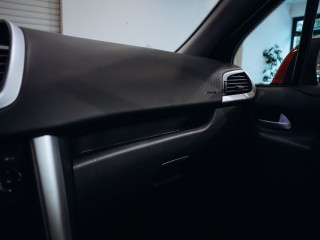 Peugeot 207 1.4i 16V 70kW