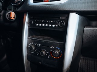 Peugeot 207 1.4i 16V 70kW