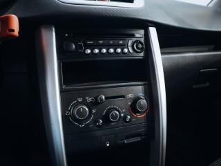 Peugeot 207 1.4i 16V 70kW