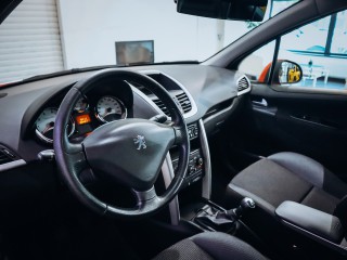 Peugeot 207 1.4i 16V 70kW